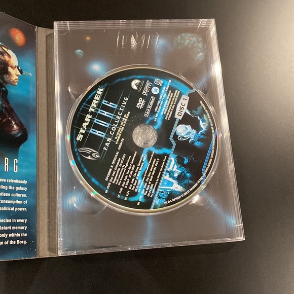 Star Trek: Fan Collective Borg Collection - DVD Set - Picture 6 of 14